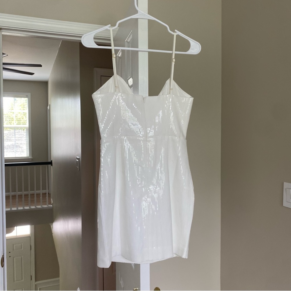 NWT Benito Mini Dress - Picture 9 of 10